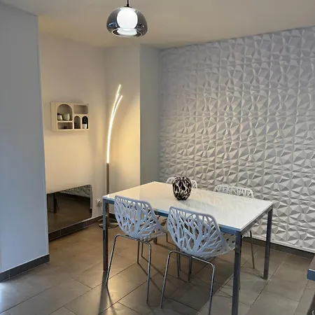 Le Contemporain Apartamento Troyes